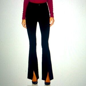 NWT: PAIGE Winona Pants with front slit at bottom in Black - Size 25.